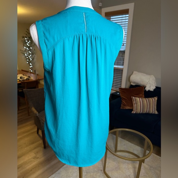 Maeve Anthropologie Turquoise Top with Lace Detail And lace up tie detail - Picture 2 of 6